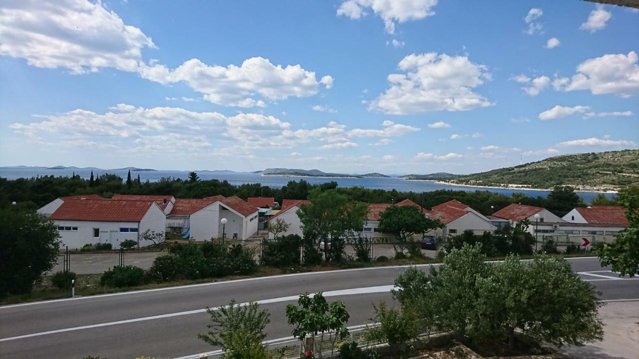 Apartmani Kocka Primošten Eksteriør billede