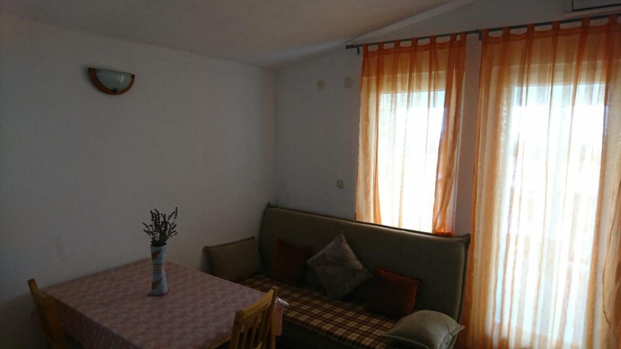 Apartmani Kocka Primošten Eksteriør billede