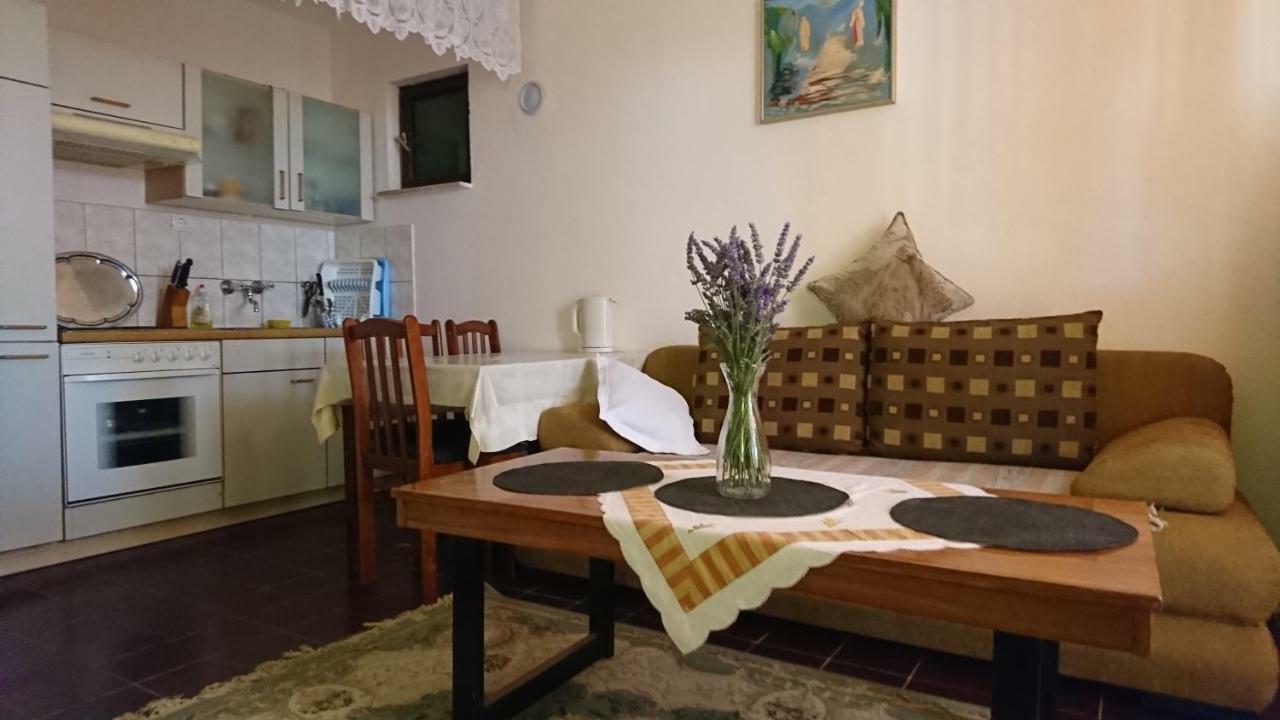 Apartmani Kocka Primošten Eksteriør billede